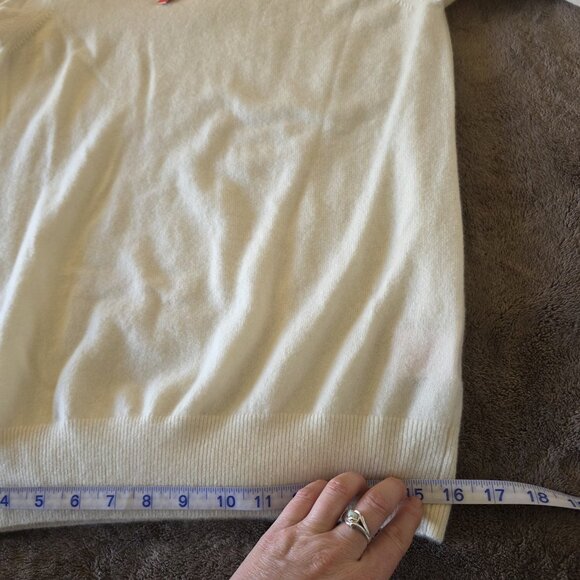 Jennie Liu 100% Cashmere Sweater Women’s Medium Cream Crew Neck Long Sleeve NWT - Picture 12 of 14